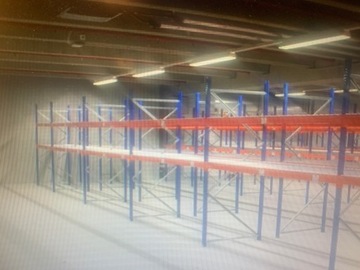 Тележка для перевозки курьера магазина