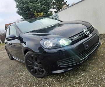 Volkswagen Golf VII Hatchback 3d 1.6 TDI-CR DPF 105KM 2012 Volkswagen Golf 1.6Tdi BlueMotion, zdjęcie 2