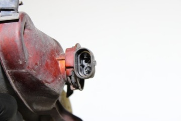 BMW E46 SEDAN KOMBI 99R HALOGEN PRAVÝ PŘEDNÍ ORIG. 147272