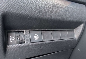 Peugeot 208 II Hatchback 1.2 PureTech 130KM 2023 Peugeot 208 2008 1.2 PureTech Allure Pack SS EAT8 1.2 Benzyna 130KM, zdjęcie 12