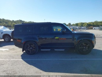 Land Rover Defender IV (L663) 2023 Land Rover Defender 130 X-Dynamic Se 2023 3.0l 3.0 Benzyna 395KM, zdjęcie 6