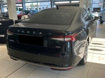 Skoda Superb IV 2025 SKODA Superb L&amp;K 2.0 TDI DSG 4x4 Sedan 193KM 2025, zdjęcie 2