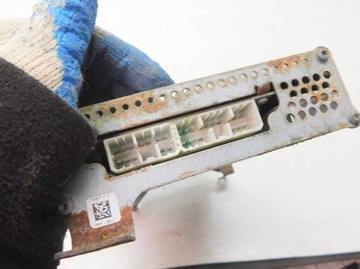 CHRYSLER PACIFICA 3.5 2005 УСИЛИТЕЛЬ 05082009AE