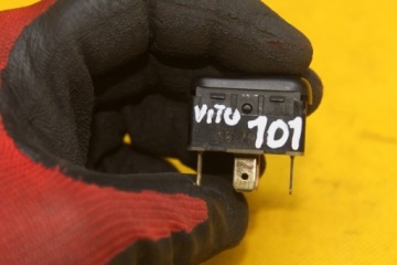 ПЕРЕКЛЮЧАТЕЛЬ ЛЮКА VITO W638 A 0045458507 KZ