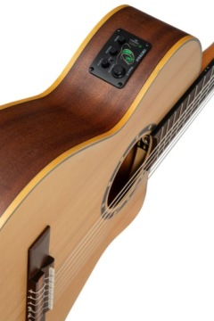 ORTEGA RCE125-3/4 3/4 КЛАССИЧЕСКАЯ ГИТАРА С ФУТЛЯРОМ