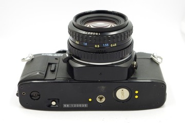 RICOH KR-10x + Pentax-A SMC 50 мм 1:1,7 Состояние отличное