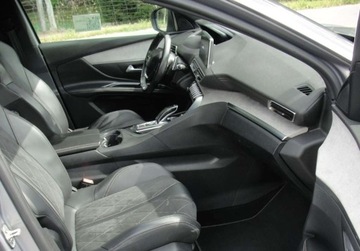 Peugeot 5008 II Crossover 2.0 BlueHDI 180KM 2017 Peugeot 5008 2,0 HDI Wersja GT 7-osobowa 2.0 Diesel 180KM, zdjęcie 6