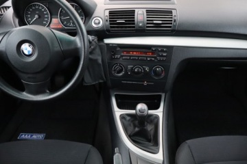 BMW Seria 1 E81/E87 Hatchback 5d E87 1.6 116i 122KM 2009 BMW 1 116i, Klima,ALU, zdjęcie 11