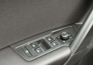 Volkswagen Tiguan Allspace SUV Facelifting 2.0 TDI SCR 200KM 2022 Volkswagen Tiguan Allspace IQ.Light MatrixLED Hak Kamery 360 Webasto T, zdjęcie 26