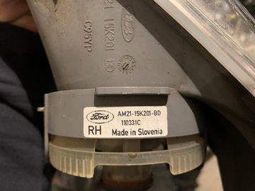 FORD S-MAX GALAXY PRAVÝ HALOGEN