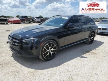 Mercedes Klasa E W214 2023 Mercedes-Benz Klasa E 2023, 3.0L, 4x4, 4M ALL TERRAIN, porysowany lakier