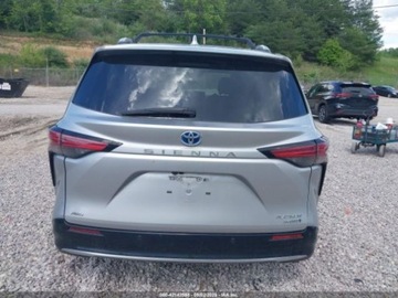 Toyota Sienna III 2022 Toyota Sienna Platinum, 2022r., 4x4, 2.5L 2.5 Benzyna 189KM, zdjęcie 7