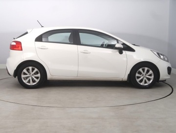 Kia Rio III Hatchback 5d Facelifting 1.2 DOHC CVVT 84KM 2015 Kia Rio 1.25 CVVT, Klima, Podgrzewane siedzienia, zdjęcie 5