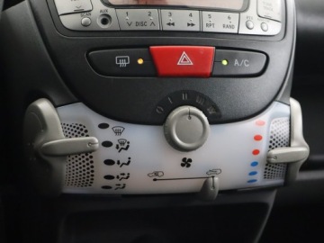 Citroen C1 I Hatchback 3d Facelifting 1.0 i 68KM 2009 Citroen C1 1.0, Klima, zdjęcie 15