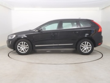Volvo XC60 I SUV Facelifting 2.0 D4 DRIVE-E 190KM 2017 Volvo XC60 D4, Salon Polska, Serwis ASO, 187 KM, zdjęcie 2