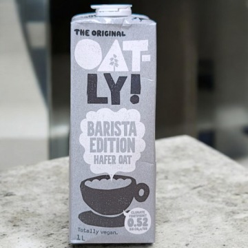 Oatly Barista Овсяный напиток 1 л барное молоко