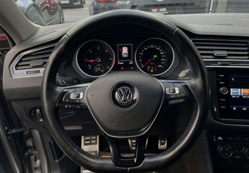 Volkswagen Tiguan II SUV 2.0 TDI 150KM 2019 Volkswagen Tiguan 2.0 TDI IQ.DRIVE 150KM DSG bezwypadkowy kamera, zdjęcie 20