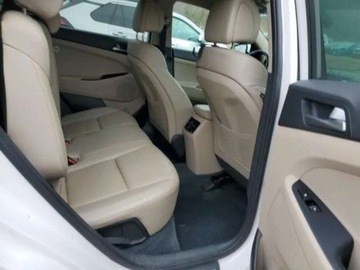 Hyundai Tucson III SUV 1.6 T-GDI 177KM 2016 Hyundai Tucson 1.6 benzyna turbo 175KM 4X4 wersja LIMITED , mala szkoda, zdjęcie 4