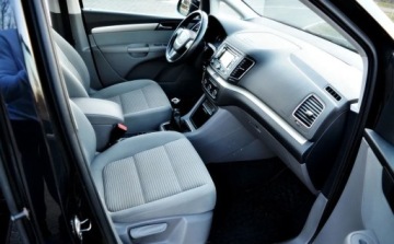 Seat Alhambra II (7N) Van 2.0 TDI 140KM 2011 Seat Alhambra Kamera cofania, Klimatyzacja, Podgrzewane fotele, Serwisowany, zdjęcie 10