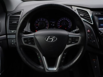 Hyundai i40 Kombi 2.0 GDI 177KM 2012 Hyundai i40 2.0 GDI, Skóra, Navi, Xenon, Klima, zdjęcie 17