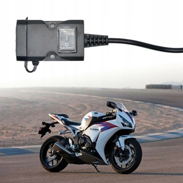 ВОДОНЕПРОНИЦАЕМОЕ ЗАРЯДНОЕ УСТРОЙСТВО ДЛЯ МОТОЦИКЛА 2x USB