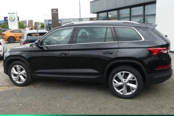 Skoda Kodiaq SUV Facelifting 2.0 TDI SCR 200KM 2024 Skoda Kodiaq Style 2.0 TDI 200KM DSG 4x4, zdjęcie 2