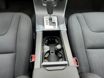 Volvo V60 I Kombi 1.6 T4 180KM 2011 Volvo V60 T4 180 KM Automat Podgrzewane fotele, zdjęcie 22