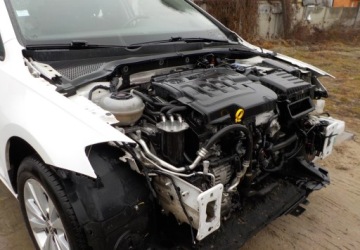 Volkswagen Golf VII Hatchback 3d Facelifting 1.6 TDI-CR DPF BMT 115KM 2018 Volkswagen Golf Diesel Okazja 1.6 Diesel 116KM, zdjęcie 2