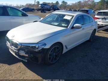 BMW Seria 5 G30-G31 2018 BMW Seria 5 540i XDrive 2018, 3.0L R-6 335KM, 4x4, od ubezpieczalni 3.0, zdjęcie 2