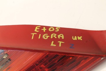 OPEL TIGRA B 04R- SVĚTLO LEVÝ ZADNÍ