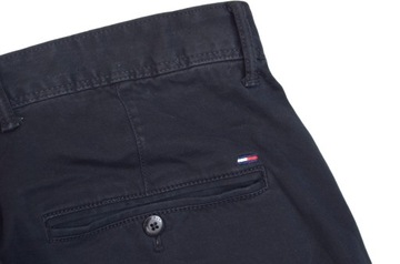 TOMMY HILFIGER DENIM ESSENTIAL STRAIGHT CHINO SPODNIE MĘSKIE 38/32 PAS 102