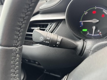 Toyota C-HR I Crossover Facelifting 1.8 Hybrid 122KM 2023 Toyota C-HR 1.8 Hybrid GPF Comfort Toyota C-HR Hyb, zdjęcie 16