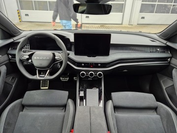 Skoda Superb IV Kombi 2.0 TSI 265KM 2025 Skoda Superb SPORTLINE 2.0 TSI 4x4 DSG z placu 26, zdjęcie 21