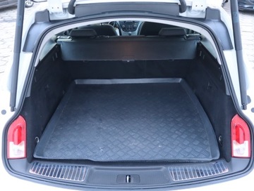 Opel Insignia I Sports Tourer Facelifting 1.6 DTH ecoFLEX 136KM 2016 Opel Insignia 1.6 CDTI, Automat, Navi, Xenon, zdjęcie 12