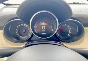 Fiat 500X Crossover 1.4 16V Mair 140KM 2016 Fiat 500X 1.4 MultiAir Pop Star DDCT 1.4 Benzyna 140KM, zdjęcie 2