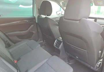 Skoda Octavia IV Liftback 1.5 TSI EVO 150KM 2023 Skoda Octavia Style 1,5 TSI E-Tec 150KM Virtual Grzane FotSerwis ASO Salon, zdjęcie 10