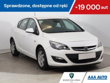 Opel Astra J GTC 1.7 CDTI ECOTEC 110KM 2013 Opel Astra 1.7 CDTI, Klima, Klimatronic, Tempomat