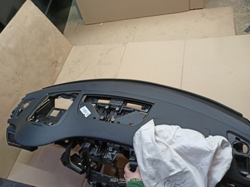 Талисман 15-поврежденная консоль приборной панели