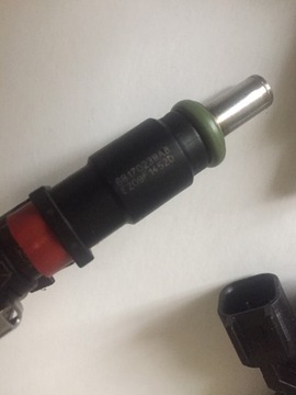 VSTŘIKOVACÍ TRYSKA CHALLENGER HELLCAT VSTŘIKOVAČE 68170238AB