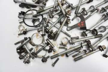 KAWASAKI ZZR-1400 05-11 КОМПЛЕКТ БОЛТОВ КРЕПЛЕНИЯ ДВИГАТЕЛЯ