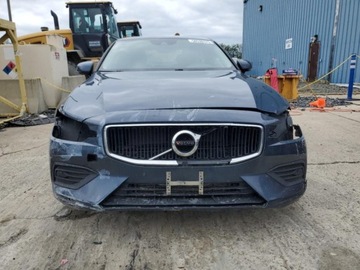 Volvo S60 III 2019 Volvo S60 2019 Volvo S60 T6 AWD Momentum 2.0 Benzyna 200KM, zdjęcie 4