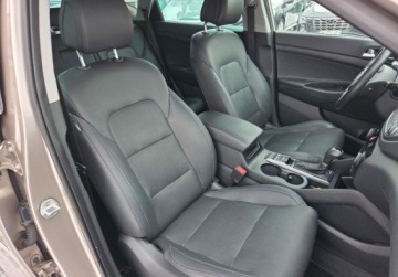 Hyundai Tucson III SUV 1.7 CRDi 141KM 2016 Hyundai Tucson 1.7D 141KM Aut.FulLed Kam.El.Klapa SkorzEl.Grz.Went.Fot.Pan, zdjęcie 16