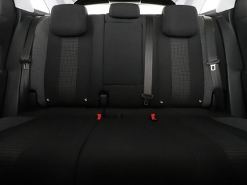 Peugeot 3008 II Crossover 1.2 PureTech 130KM 2019 Peugeot 3008 Active Business navi kamera virtual, zdjęcie 17