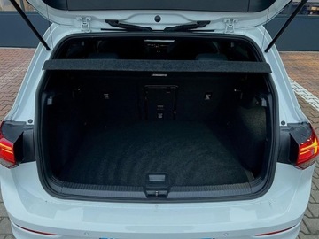 Volkswagen Golf VII Hatchback 5d Facelifting 1.5 TSI ACT 150KM 2020 Volkswagen Golf VW Golf VIII 1.5 eTSI R-Line DSG Kamera ACC LED Ambient, zdjęcie 19