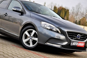 Volvo V40 II Hatchback 1.6 D2 115KM 2012 Volvo V40 1,6 HDi 115Km Ledy Digital Navi City, zdjęcie 14