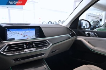 BMW X5 G05 SUV 2.0 25d 231KM 2020 BMW X5 xDrive25dAdaptacyjne Reflektory LEDLED Fog lights 2.0 Diesel 231KM, zdjęcie 7