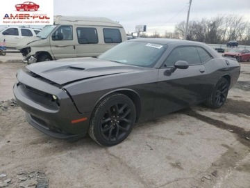 Dodge Challenger III 2021 Dodge Challenger Sxt 2021 3.6l 3.6 Benzyna 303KM