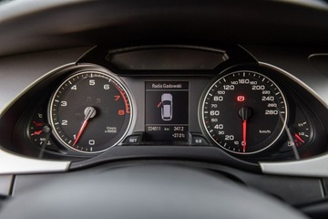 Audi A4 B8 Avant 1.8 TFSI 160KM 2009 Audi A4 Avant S-Line 1.8T 160KM Manual Navi, zdjęcie 29