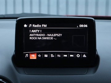 Mazda CX-3 Crossover 2.0 SKY-G 120KM 2017 Mazda CX-3 2.0 Skyactiv-G, Salon Polska, zdjęcie 11