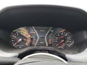 Jeep Compass II 2022 Jeep Compass Jeep Compass Latitude FWD, od ubezpieczalni 2.4 Benzyna 177KM, zdjęcie 9